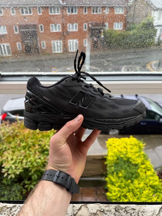 Кросівки New Balance 1906 нові 41.5 р див інші оголошення Є багато є