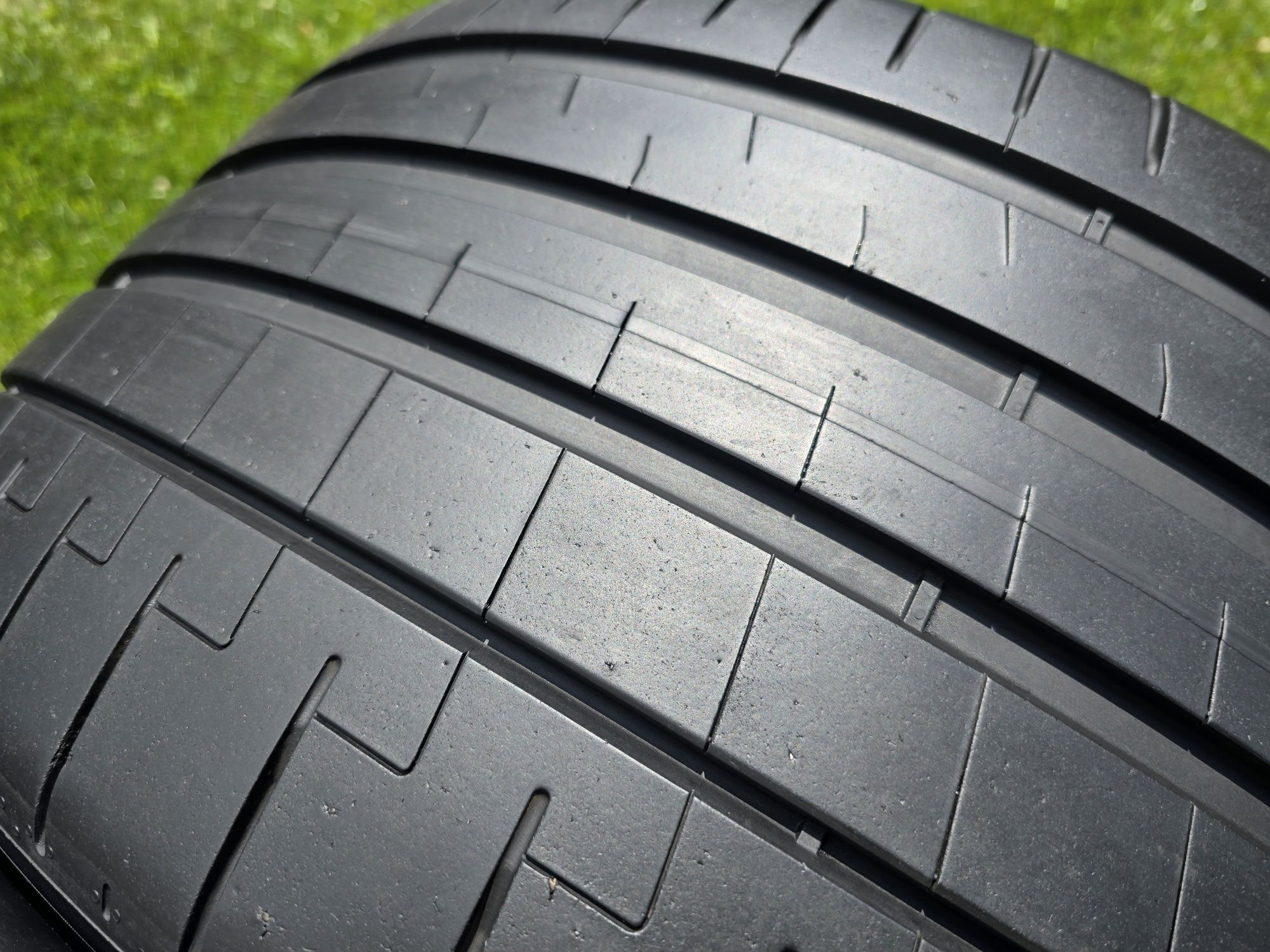 325/35/22 Pirelli pz5 Demo jak nowe 24r. Super para MO hom. Mercedes