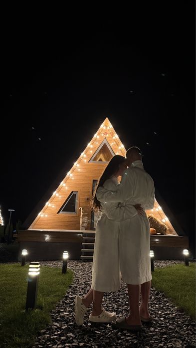 Оренда  будиночка з басейном,  котеджі біля Львова, бази відпочинку