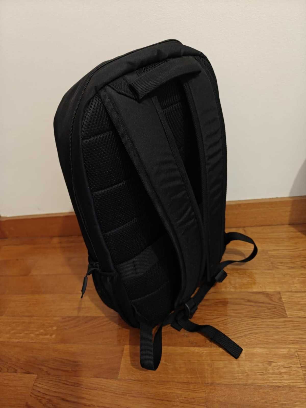 Mochila LENOVO ThinkPad para portatil