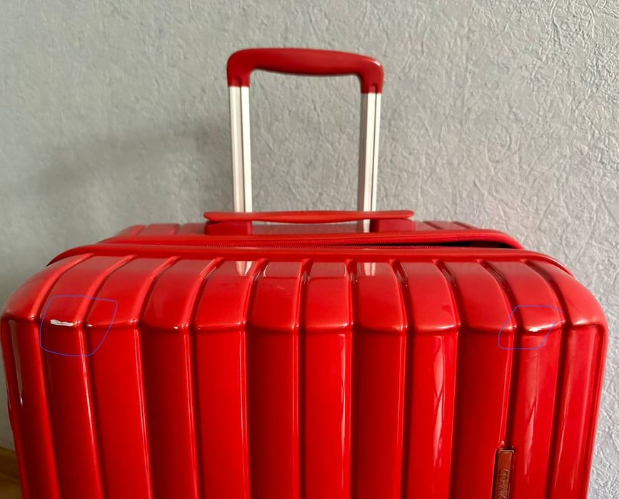 Чемодан OCHNIK размер М