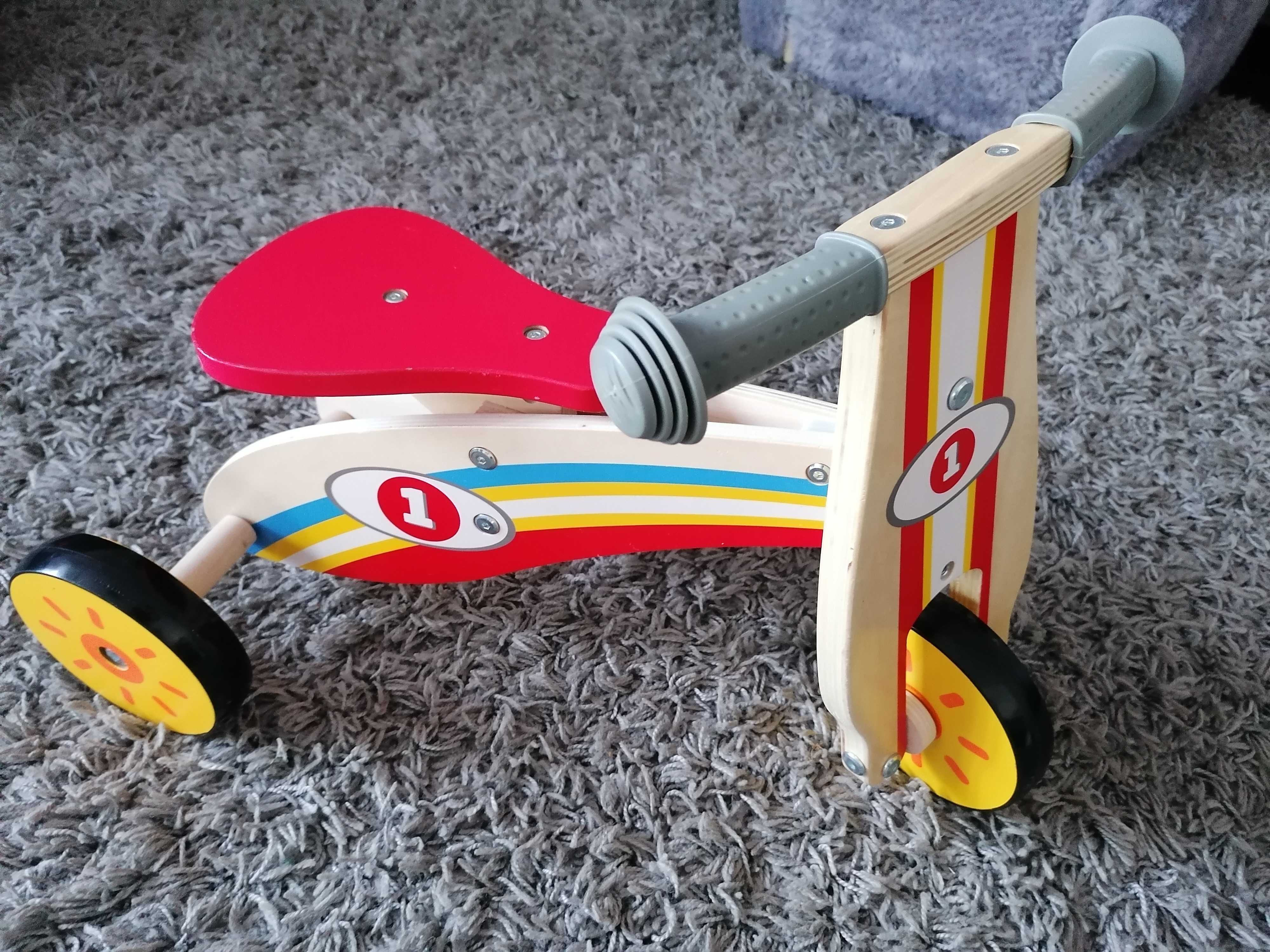 Rowerek biegowy drewniany trójkołowy play tive