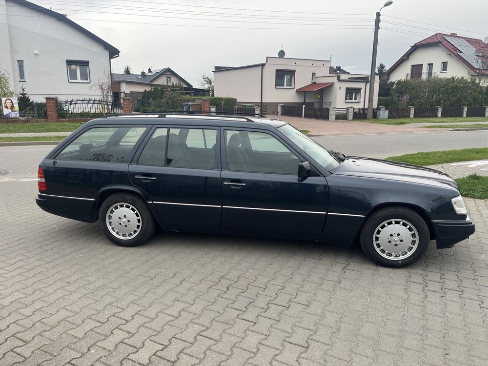 Mercedes w124 2.2b kombi