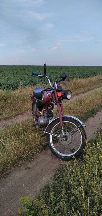 Продам мопед Карпати в дуже хорошому технічному стані з купою деталей