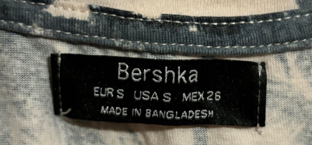 Жіноча футболка S розміру. Bershka