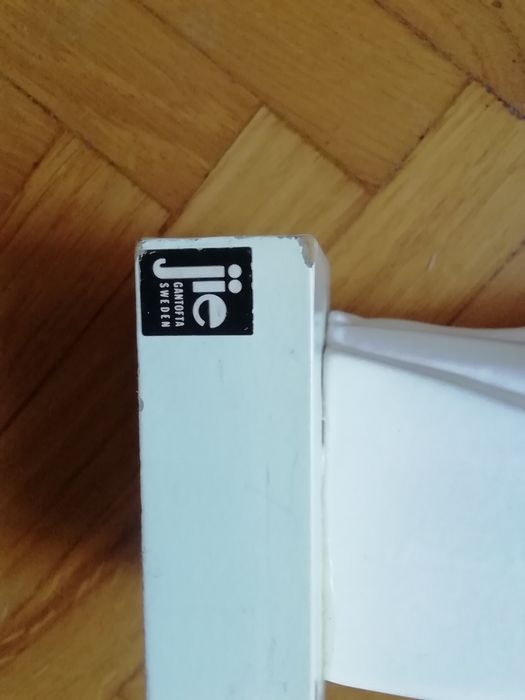 Figurka porcelanowa firmowa w stylu art deco wys. ok. 50 cm.