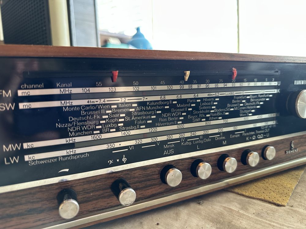 Ретро-радіо Siemens Klangmeister RG 212, підсилювач, дерев’яний корпус