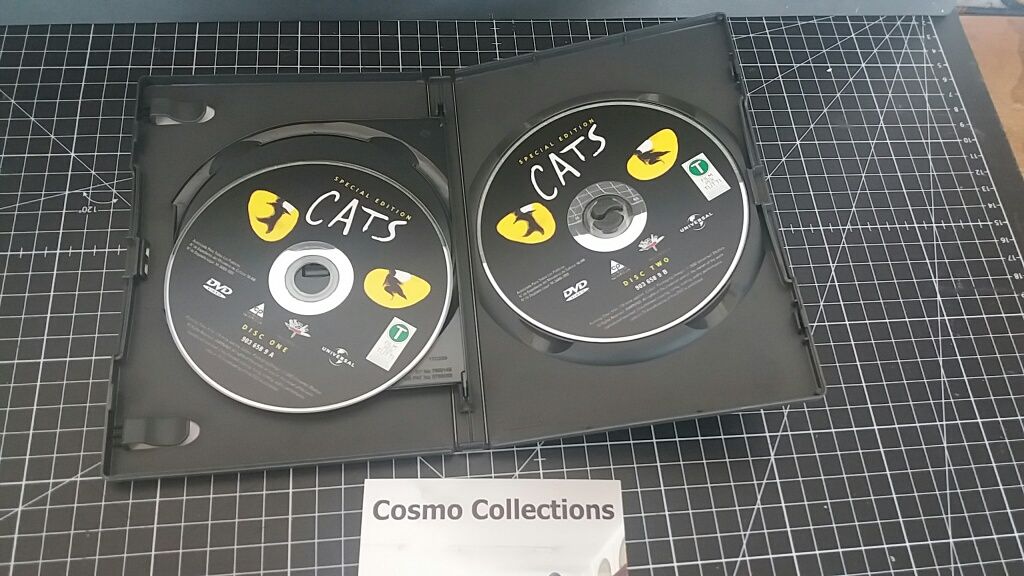 DVDs edição especial Sexo e a Cidade 2, Cats, ET, o Fantasma da ópera