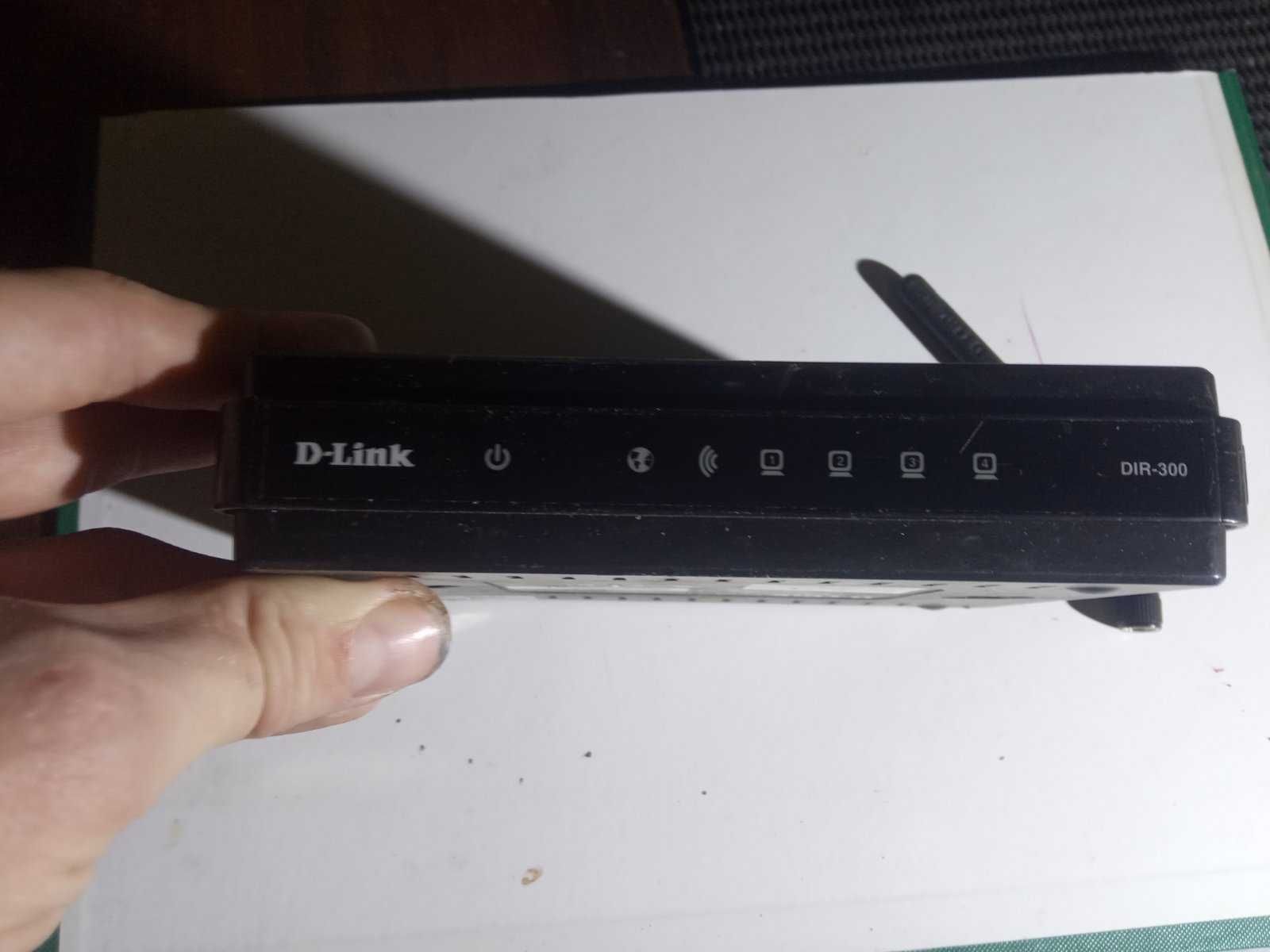 Маршрутизатор WiFi роутер D-Link DIR-300