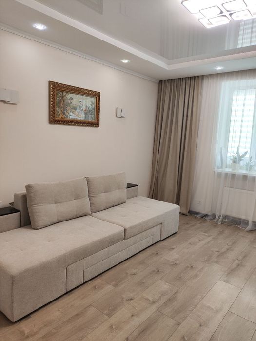 ТерміновийПродаж 2 кім на другому поверсі