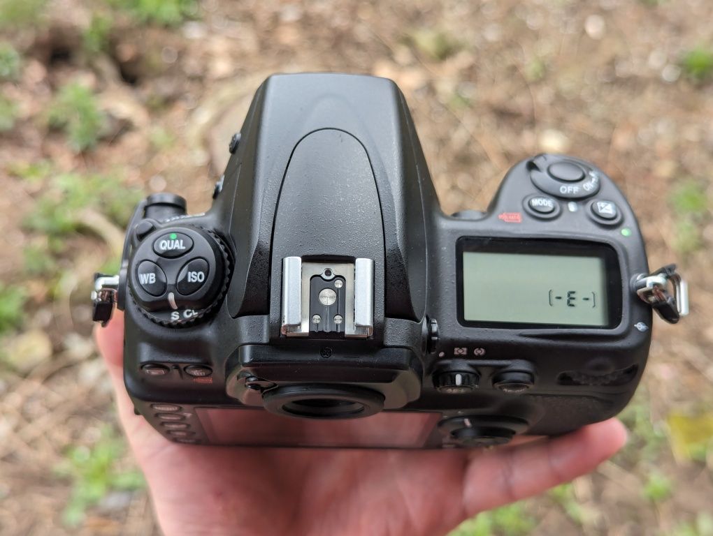 Nikon D700 Full Frame Ремонт, або запчастини