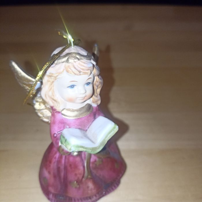 Figurki aniołków 4 szt