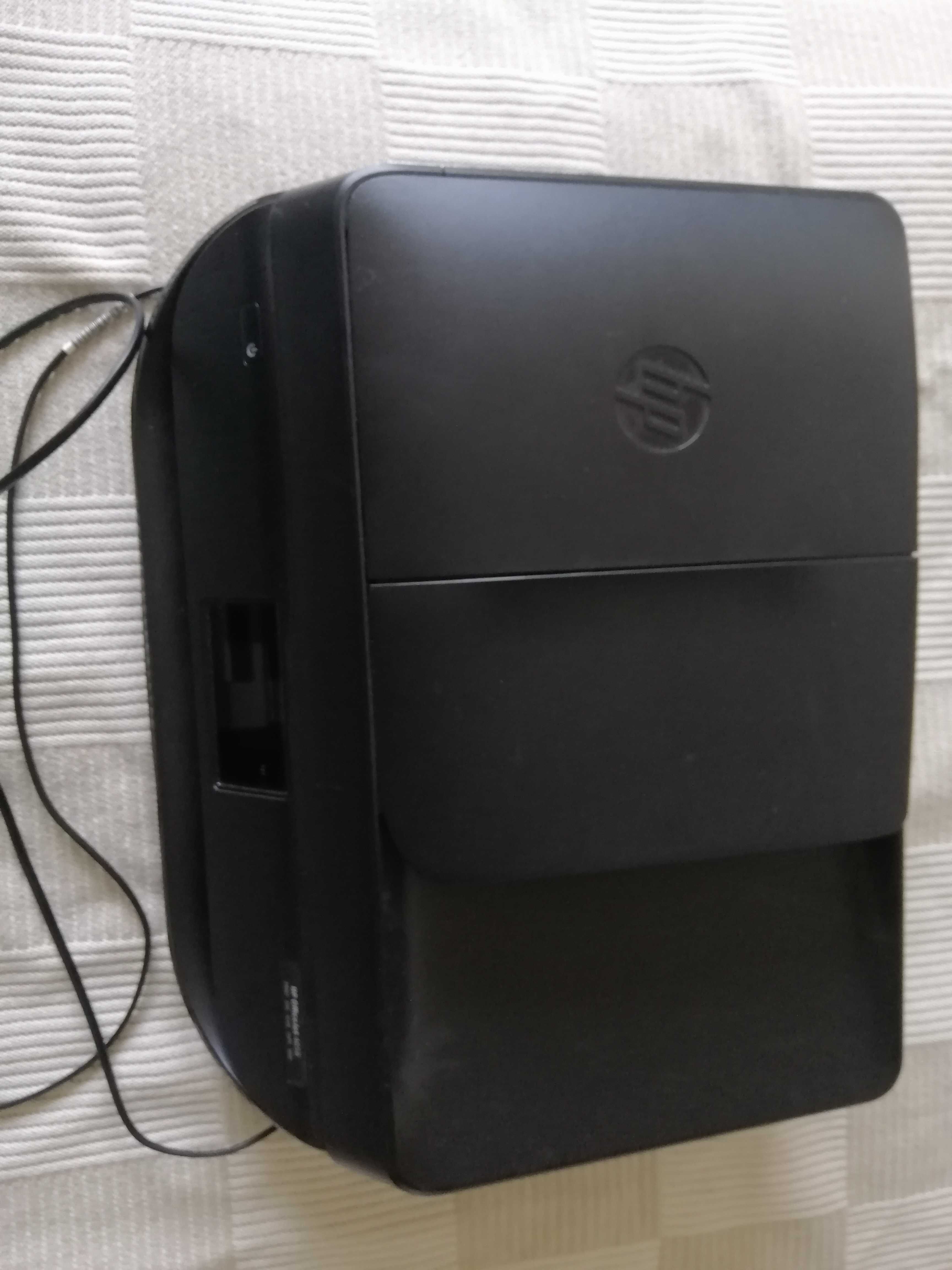 Принтер HP OfficeJet 4658  цветной  сканер факс wi-fi