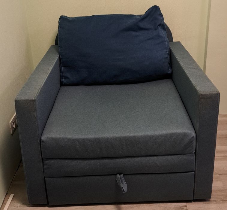 Розкладне крісло