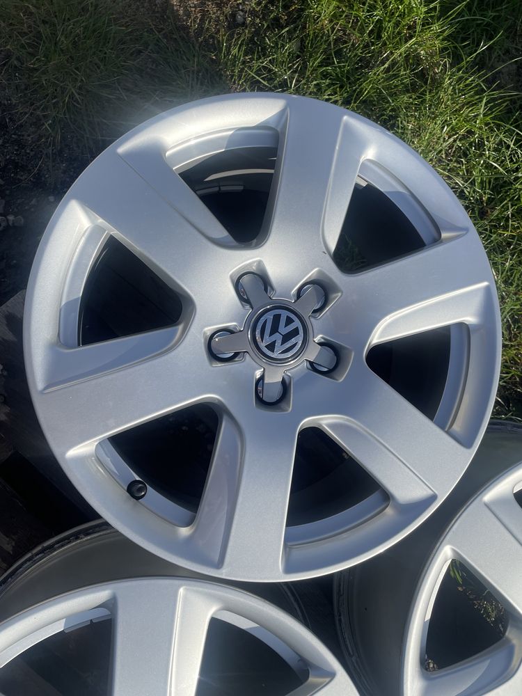 Piękne felgi aluminiowe 17” 5x112 Vw Audi