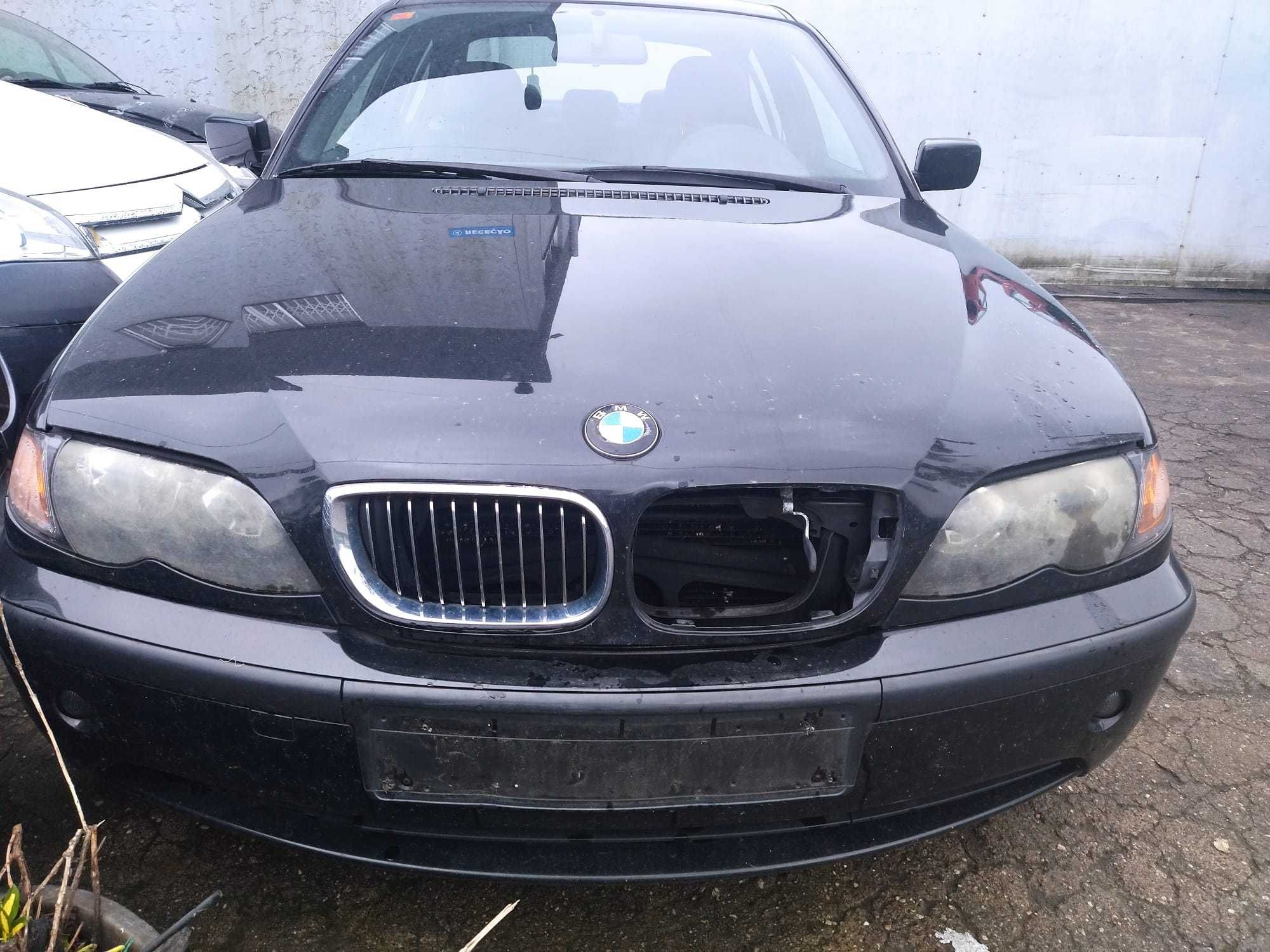 BMW Serie 3  320 D 2004 | PARA PEÇAS |