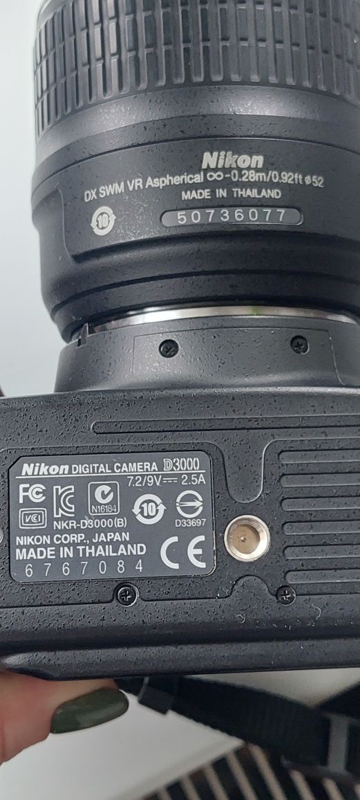 Продам Фотоапарат Nikon D3000 AF-S 18-105 mm 10.2MP