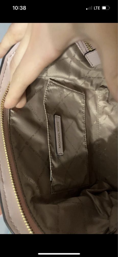 Torebka Michael Kors różowa z paskiem