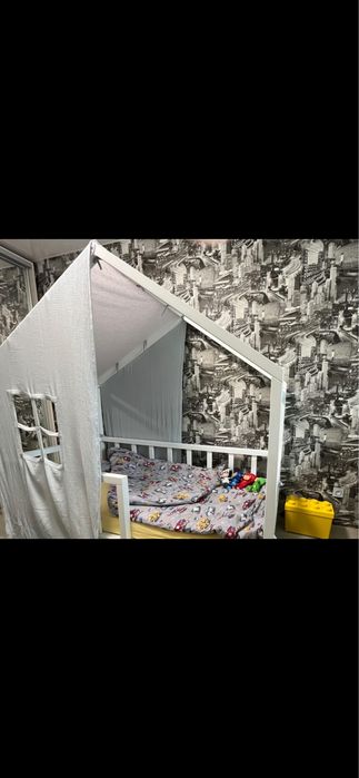 Дитяче ліжко будиночок з балдахіном + матрац + 3 к. постільної білизни