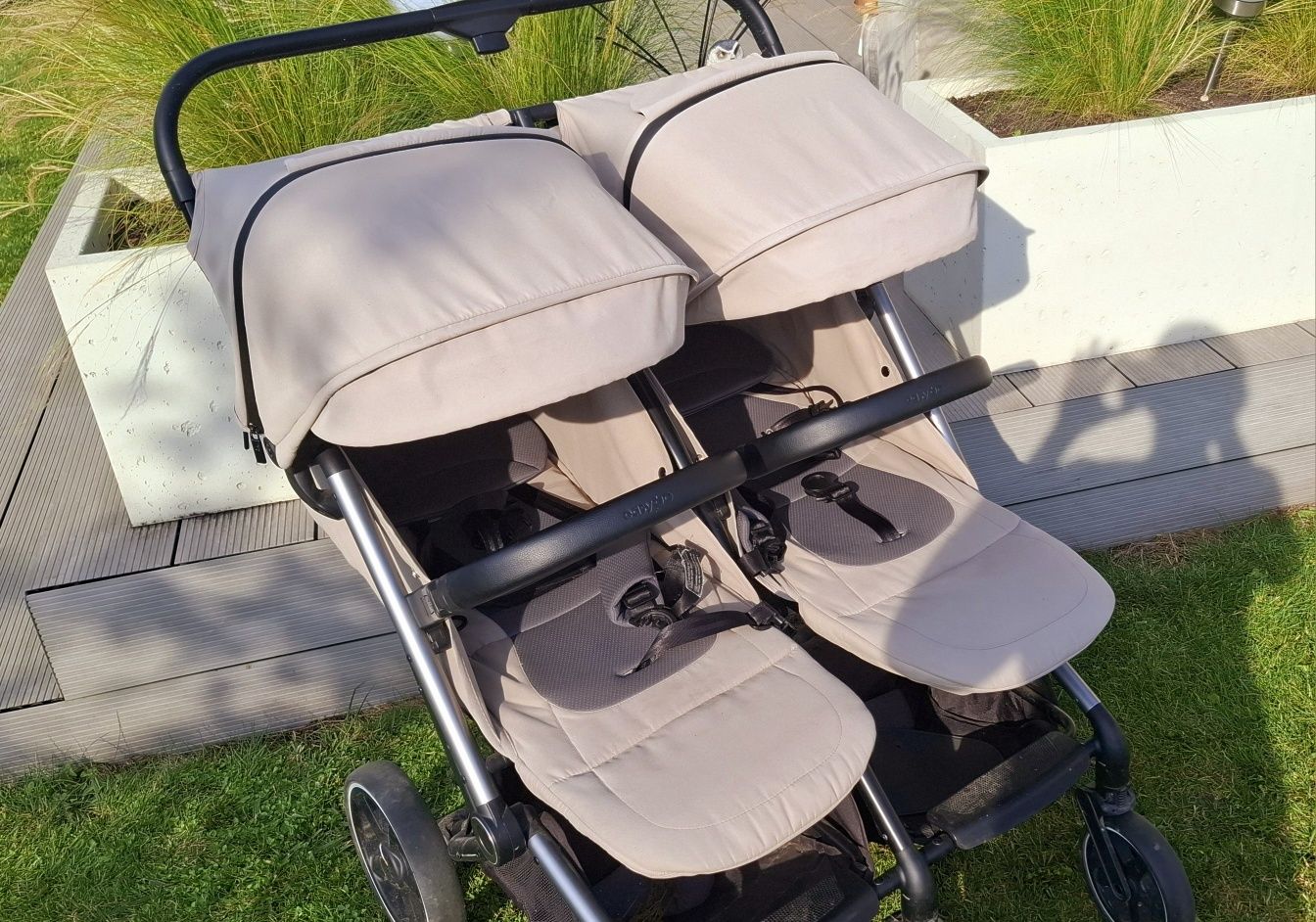 Easy go lekkie wózek spacerowy ROK PO ROKU plus akcesoria