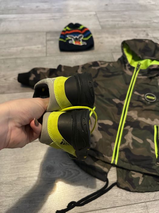 Jesieny/wiosenny outfit r.98  buty Adidas