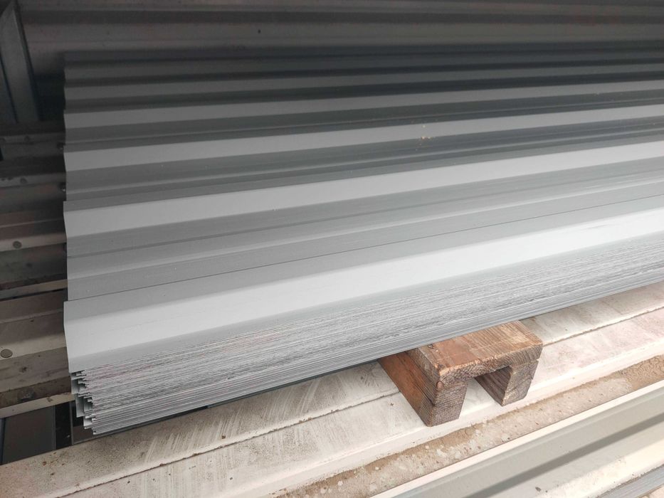 Blacha trapezowa T18 biało/szary podkład 2gi gat wiaty garaż gospodarc