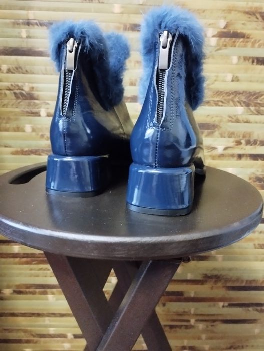 Стильные женские ботинки