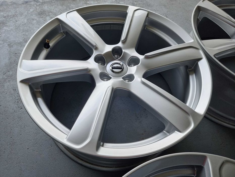 FELGI Volvo OE 8J 19" 8Jx19 5x108 ET 42,5