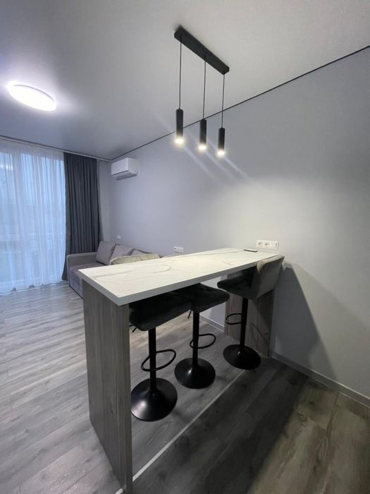 Оренда 1 кімнатної студії Санвіль