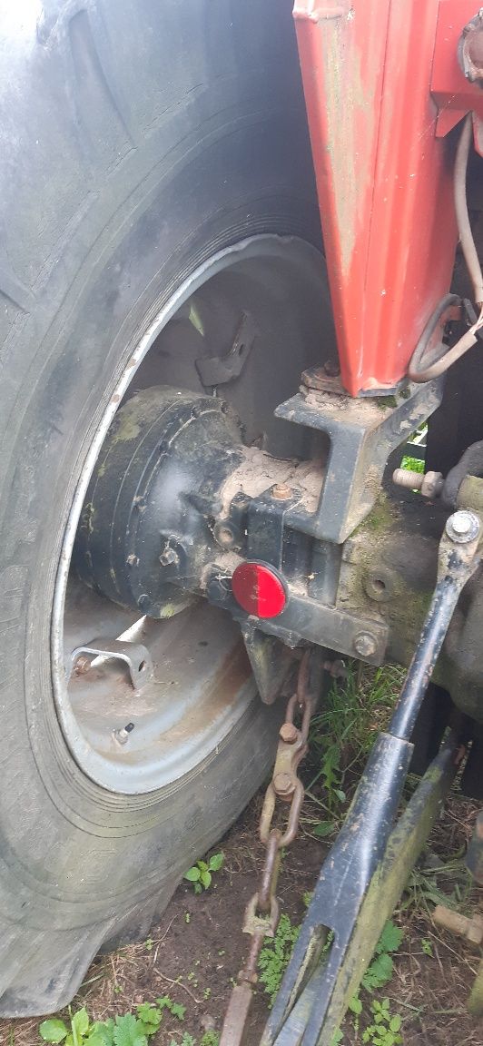 SPRZEDAM ciągnik MF 590