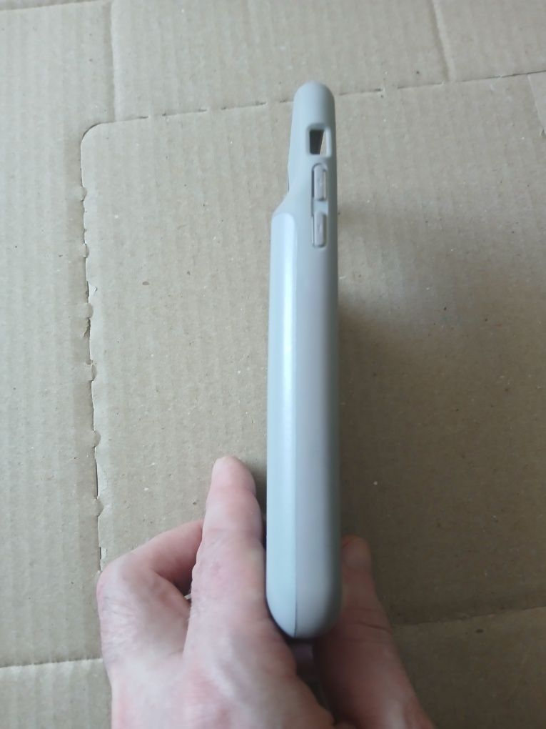 Чохол акумулятор iphone 11; XR