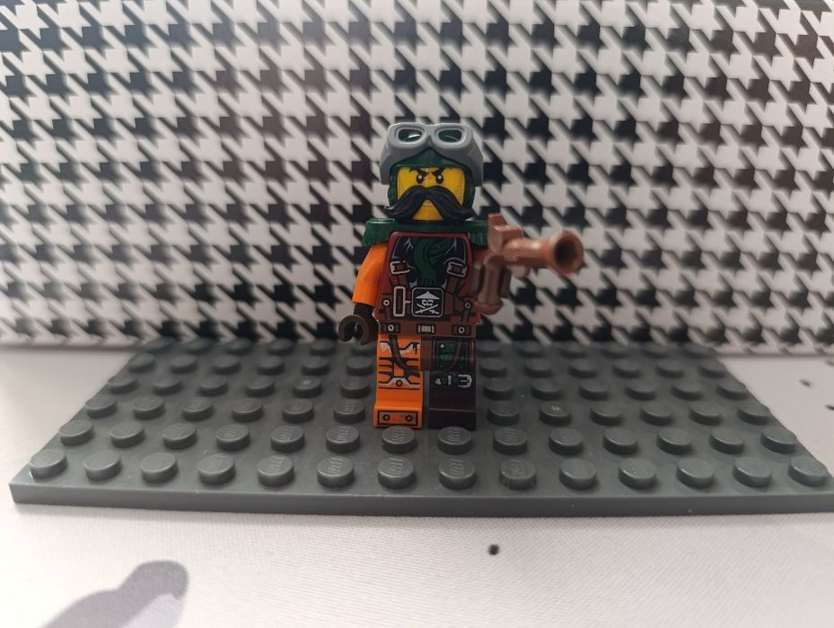 Figurka LEGO ninjago pirat
