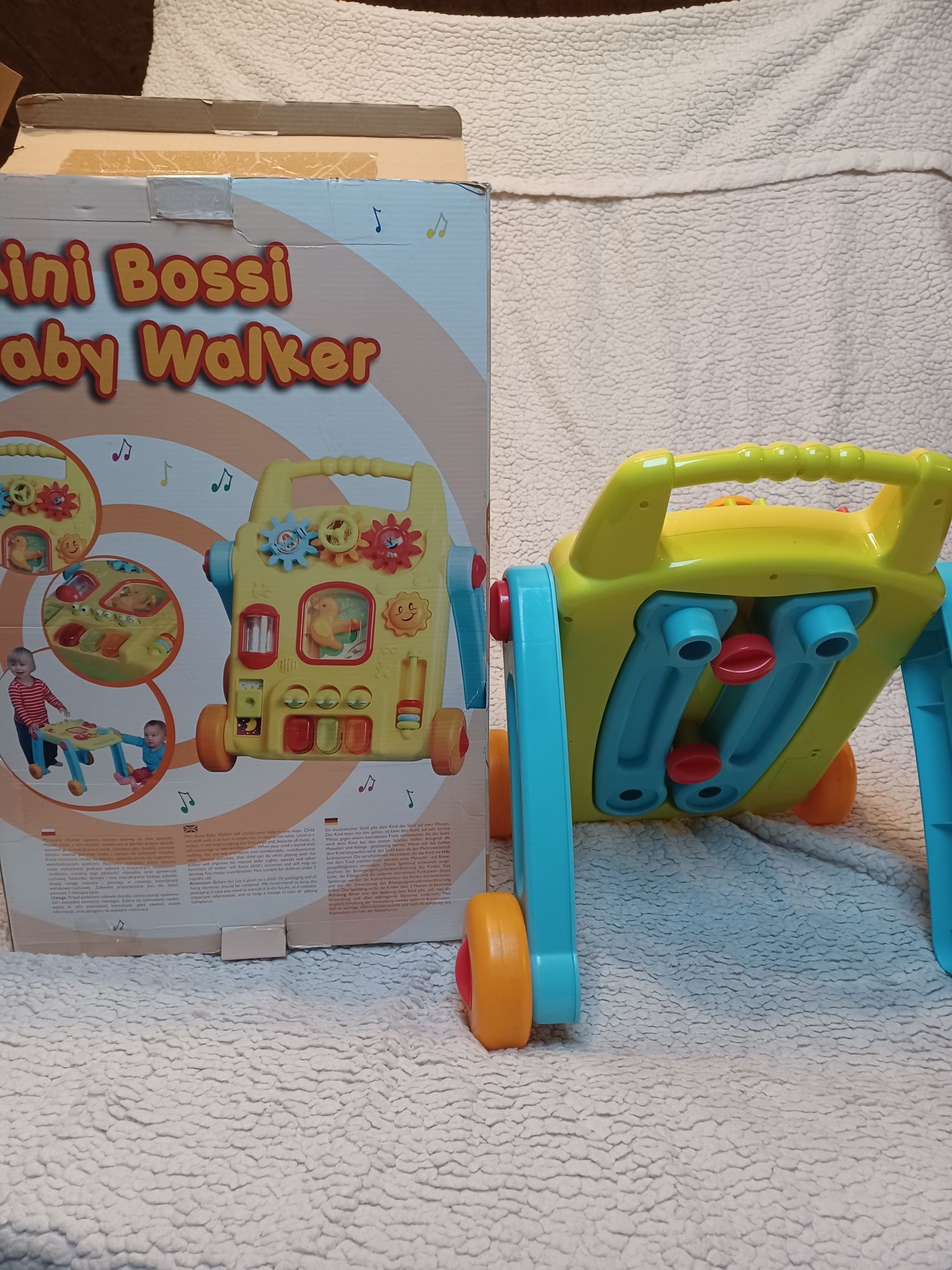 Pchacz stolik muzyczny chodzik smiki ze Smyka 2w1
