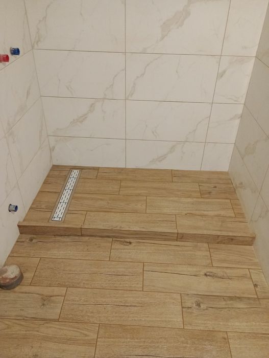 Укладка плитки,  плиточник