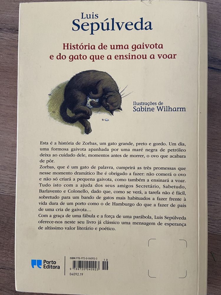 História de uma gaivota e do gato que a ensinou a voar