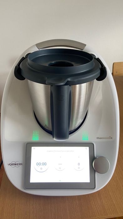 Thermomix TM6 z akcesoriami