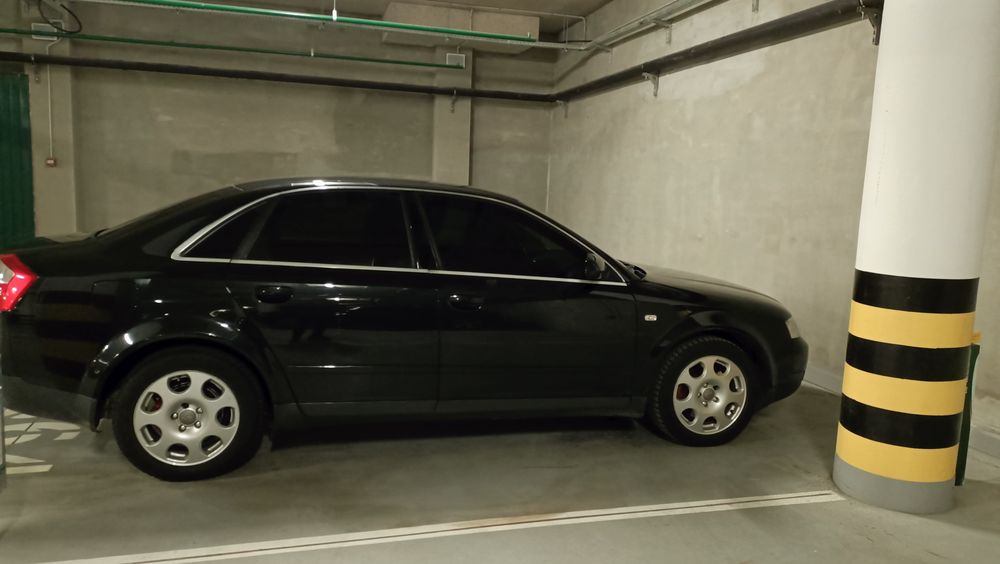 Продається Ауді А-4