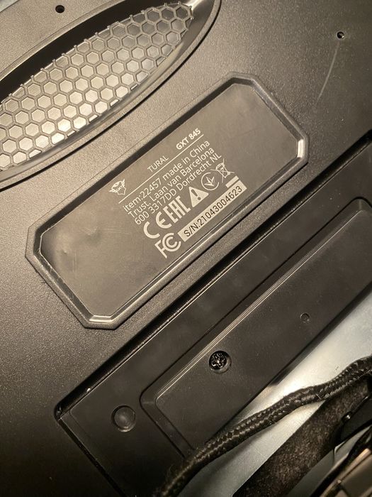 Zestaw GXT słuchawki i klawiatura gamingowa