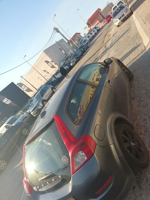 Volvo c30 d2 1.6d venda ou retoma carrinha