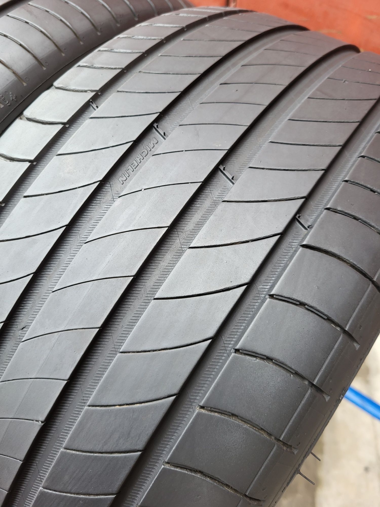 235/40/18 R18 Michelin Primacy 4 4шт ціна за 1шт літо шини