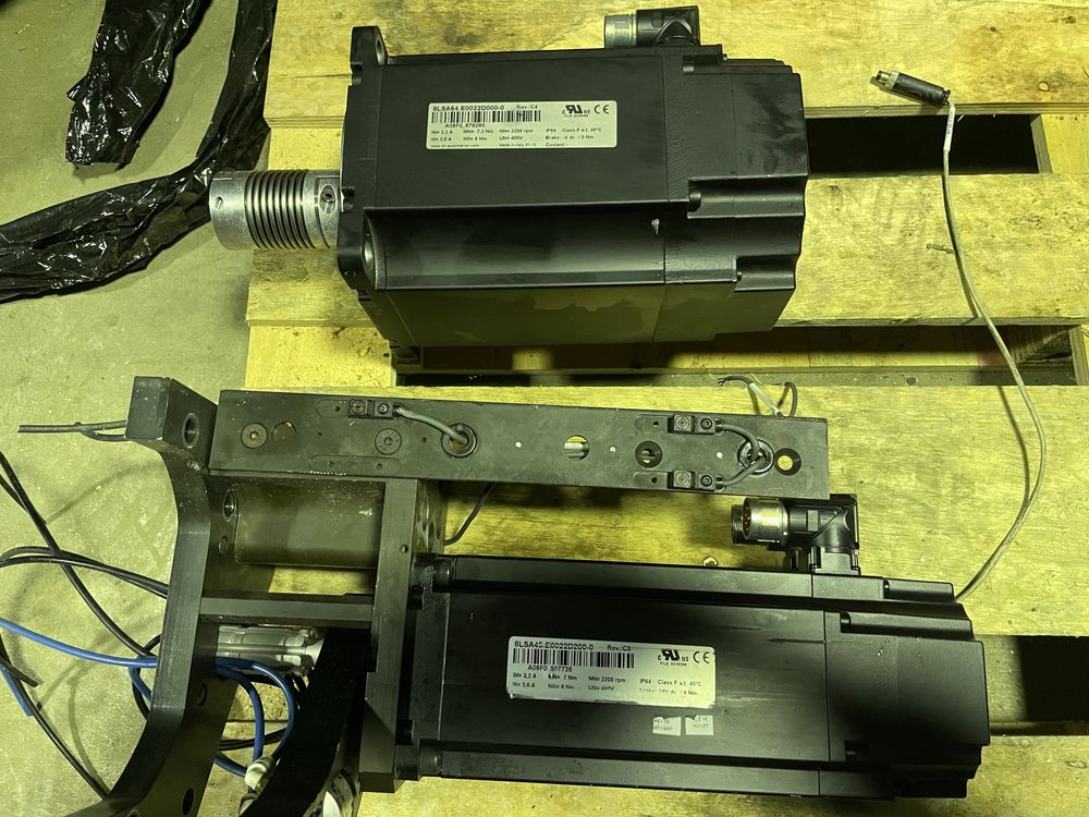 Servo serwomotor B&R 8LSA45 8LSA54 8MSA4L.E0-B6