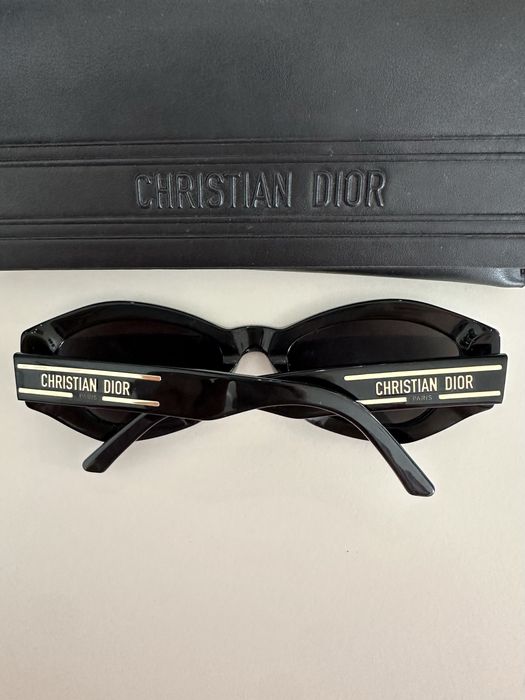 Сонцезахисні окуляри Dior