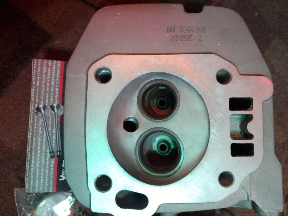 Продам запчасти, новые для двигателя, комплектующие к карбюратору, и к