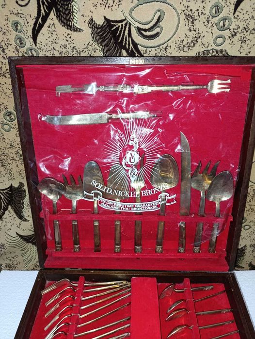 Столові прибори Solid Nickel Bronze Thailand