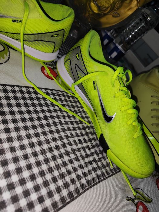 Chuteiras futsal Nike Mercurial