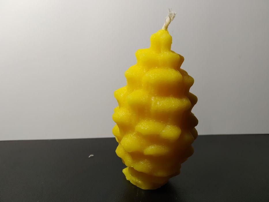 Декоративна воскова свічка "ялинка"
