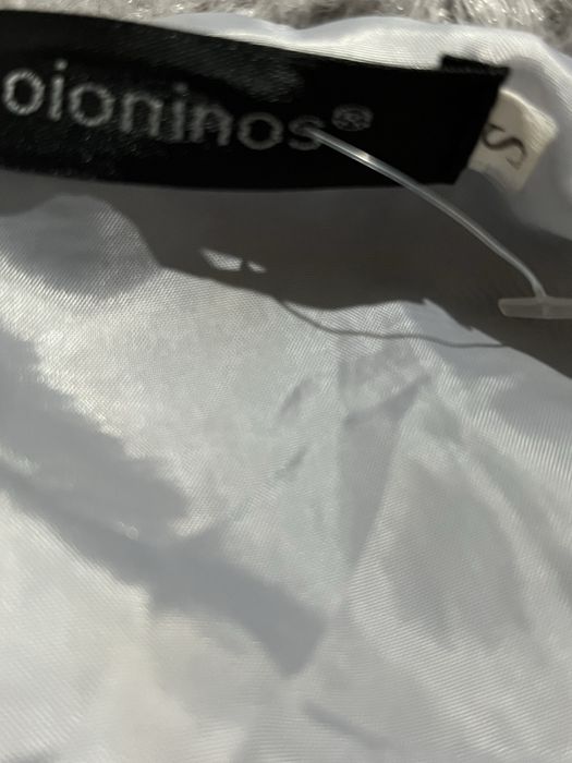 Отдам серую пушистую шубку