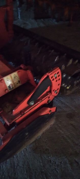 Agregat uprawowo siewny brona wirowa