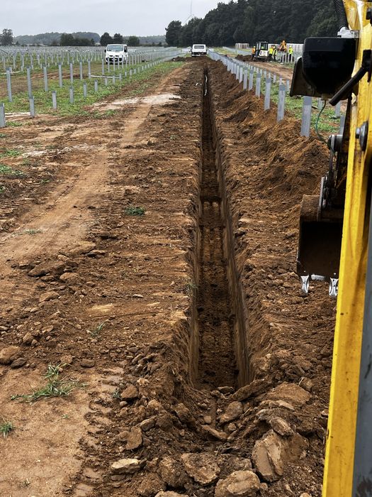 Usługi minikoparka, koparko ładowarka, wiertnica, wywrotka, drenaże,