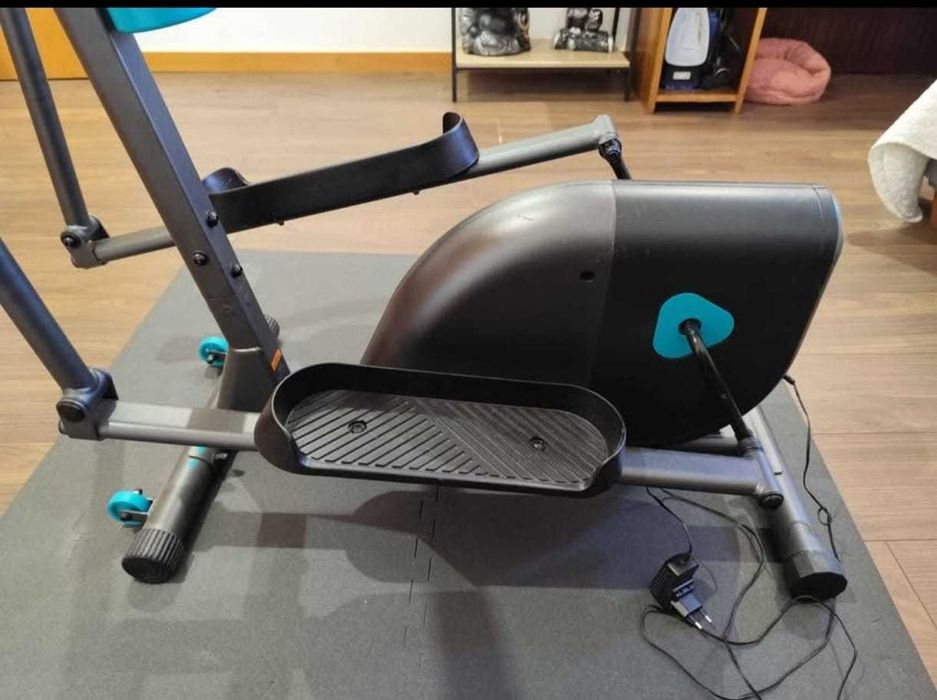 Bicicleta elíptica como nova